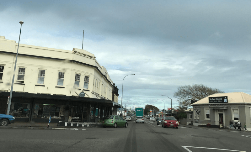 [Bulls, New Zealand](https://www.mapillary.com/app/?lat=-40.174316000000005&lng=175.38488400000006&z=17&focus=photo&pKey=-4i3lLJJmf67b5FQia5rwA&x=0.497277091570022&y=0.6253723530361202&zoom=0)